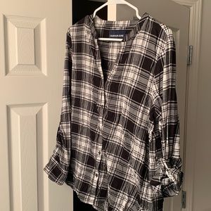 Calvin Klein Black and white flannel